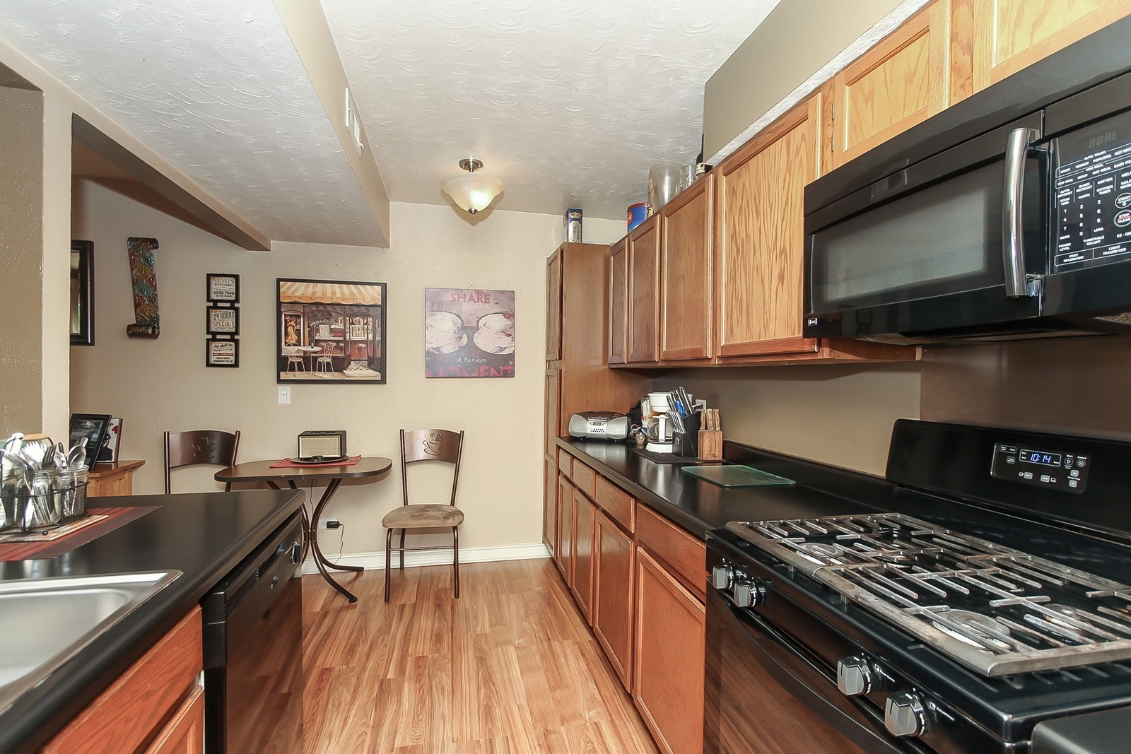 183 Judith Court, Unit B Bartlett, IL 60103 - Photo 11 of 20