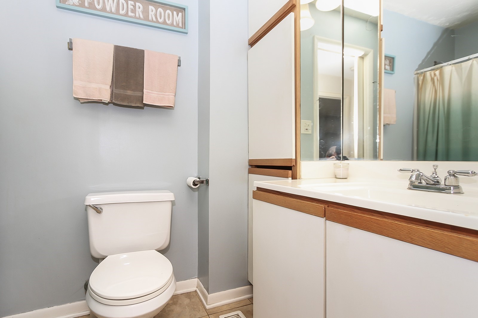 183 Judith Court, Unit B Bartlett, IL 60103 - Photo 15 of 20