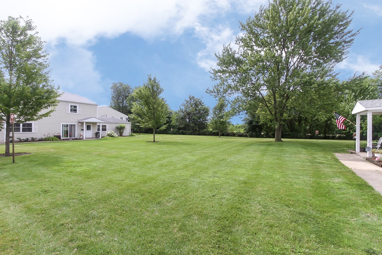 183 Judith Court, Unit B Bartlett, IL 60103 - Photo 19 of 20