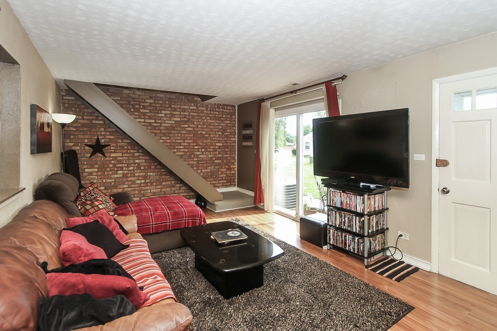 183 Judith Court, Unit B Bartlett, IL 60103 - Photo 6 of 20