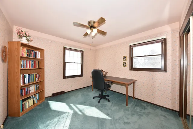 $475,000 | 4260-4272 Tumblewood Lane, Greendale, WI 53129