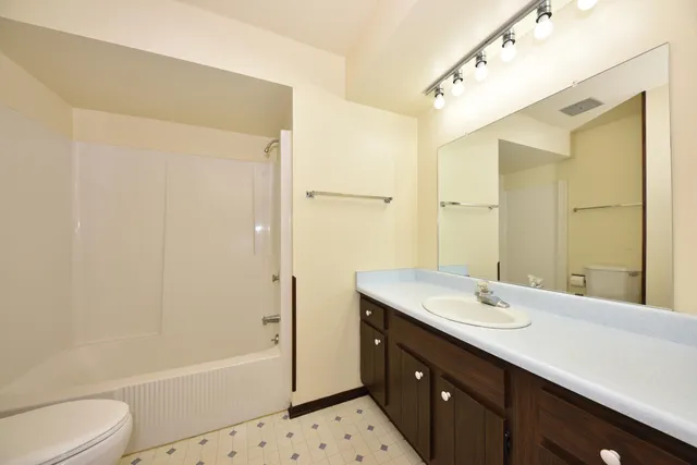 $475,000 | 4260-4272 Tumblewood Lane, Greendale, WI 53129