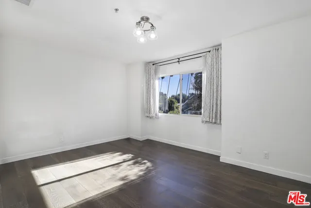 $644,000 | 762 East Orange Grove Boulevard, Unit 5, Pasadena, CA 91104