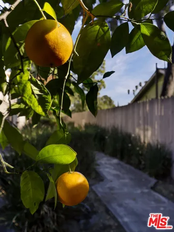 $644,000 | 762 East Orange Grove Boulevard, Unit 5, Pasadena, CA 91104