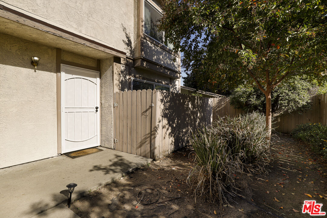 762 East Orange Grove Boulevard, Unit 5 Pasadena, CA 91104 - Photo 25 of 31