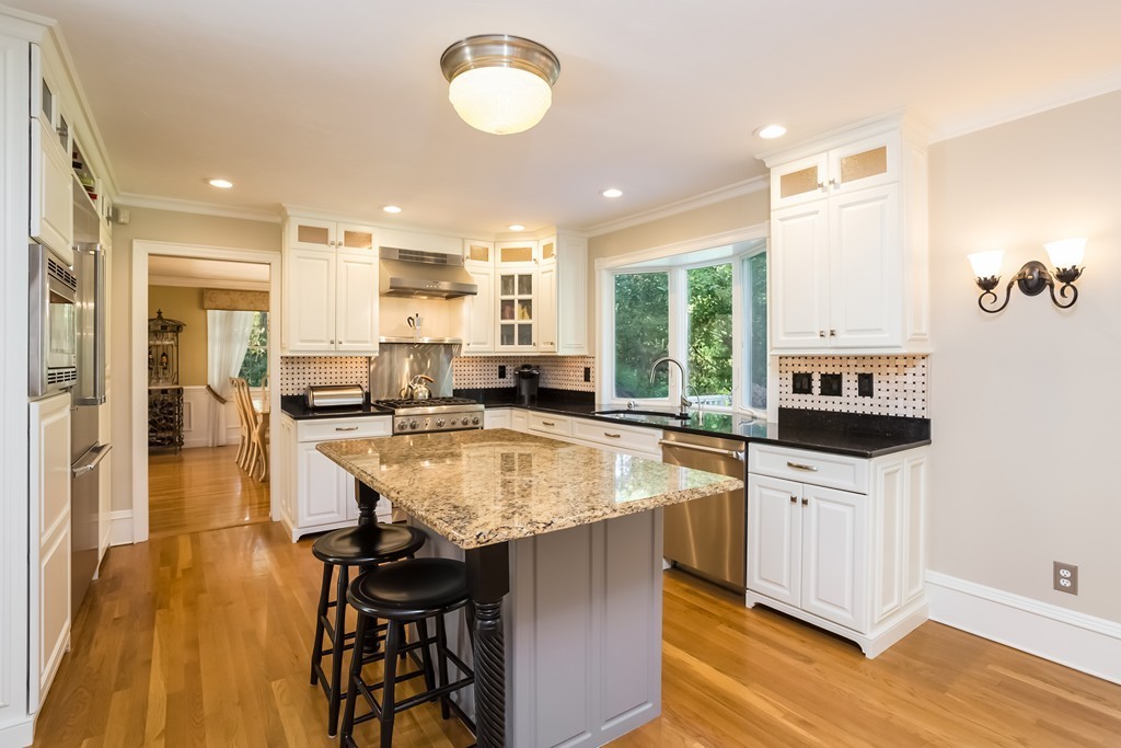 163 York Road Mansfield, MA 02048 - Photo 9 of 30 Gallery Image 9