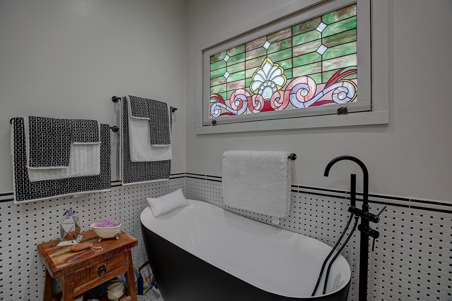 1903 South Austin Avenue Georgetown, TX 78626 - Photo 29 of 40 Primary Bath -- This space is tucked away adjacent to th primary bedroom. What a spa like special place to relax and enjoy the luxury touches.
