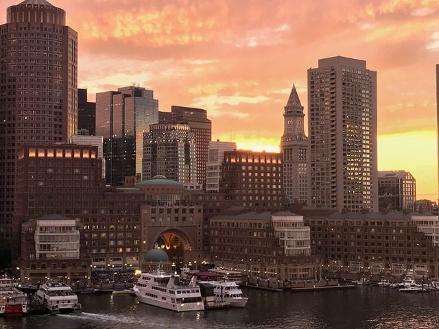 a picture of city view