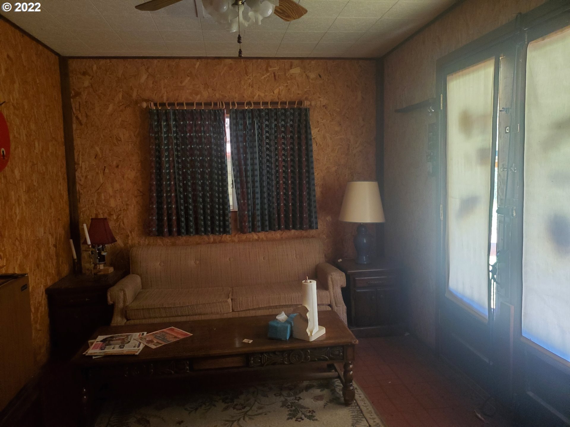 60310 Elk Way Imnaha, OR 97842 - Photo 14 of 19 a room with furniture and a table