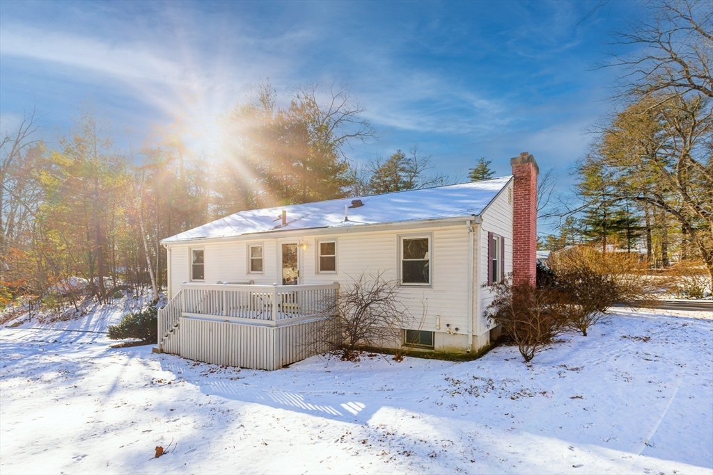 24 Pomeroy Road, Unit 24 North Reading, MA 01864 - Photo 17 of 21 a view of a house with backyard