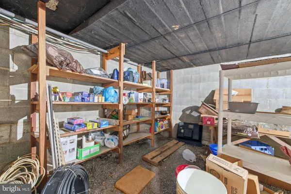 $389,000 | 1081 Hisey Avenue, Woodstock, VA 22664