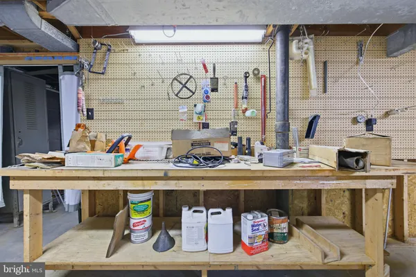 $389,000 | 1081 Hisey Avenue, Woodstock, VA 22664