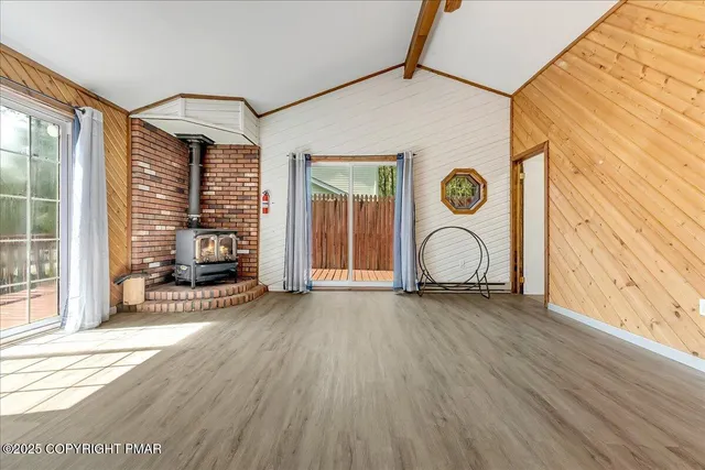 $2,000 | 6084 Boardwalk Drive, Tobyhanna, PA 18466