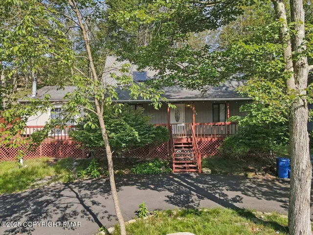 $2,000 | 6084 Boardwalk Drive, Tobyhanna, PA 18466