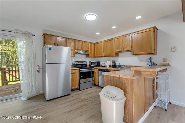 $2,000 | 6084 Boardwalk Drive, Tobyhanna, PA 18466