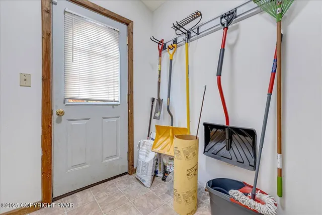 $2,000 | 6084 Boardwalk Drive, Tobyhanna, PA 18466