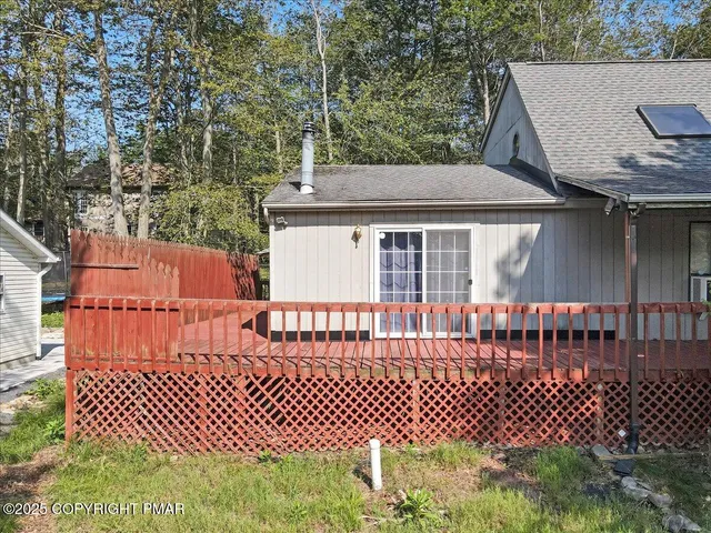 $2,000 | 6084 Boardwalk Drive, Tobyhanna, PA 18466