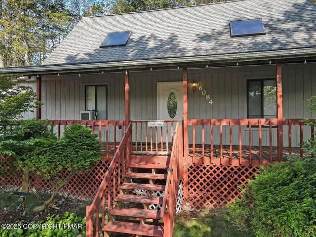 $2,000 | 6084 Boardwalk Drive, Tobyhanna, PA 18466