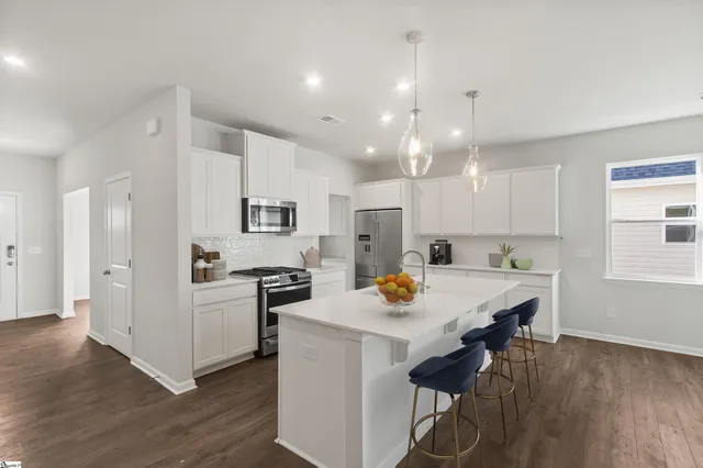 $340,399 | 4029 Francis Spg Way, Inman, SC 29349