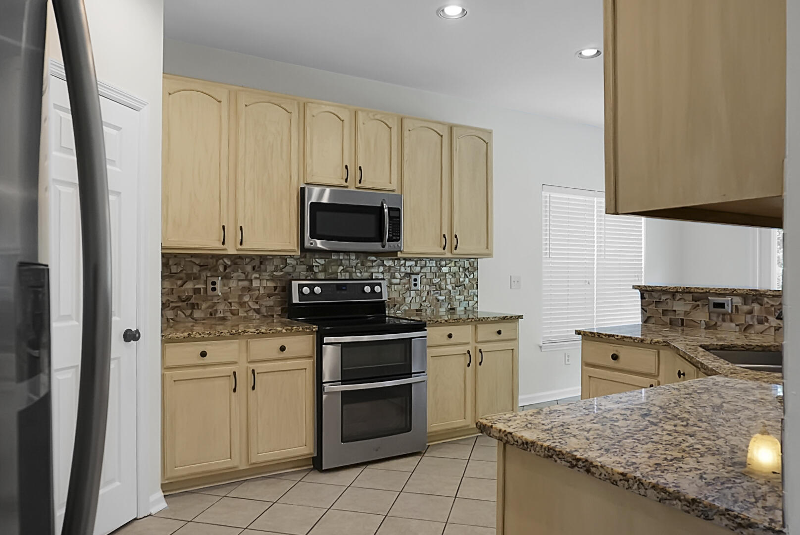 216 Hollytree Circle Ladson, SC 29456 - Photo 12 of 50 DSC05255