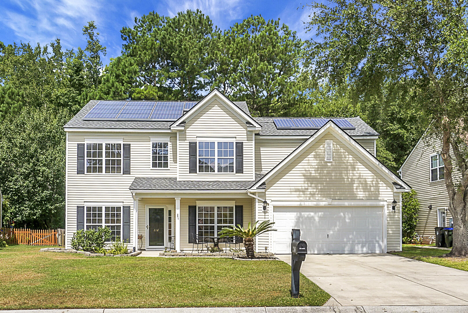 216 Hollytree Circle Ladson, SC 29456 - Photo 2 of 50 DSC05207