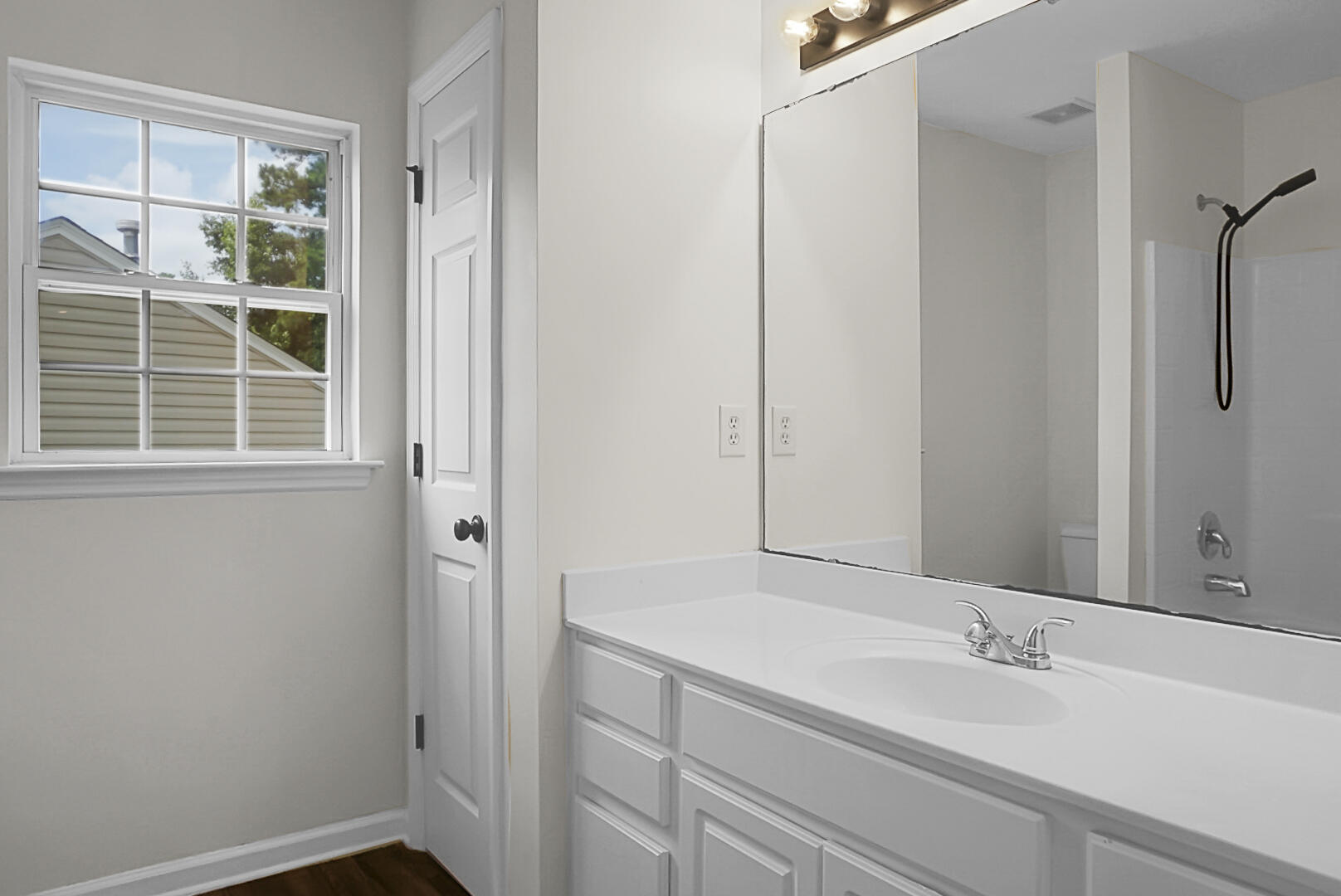 216 Hollytree Circle Ladson, SC 29456 - Photo 42 of 50 DSC05396