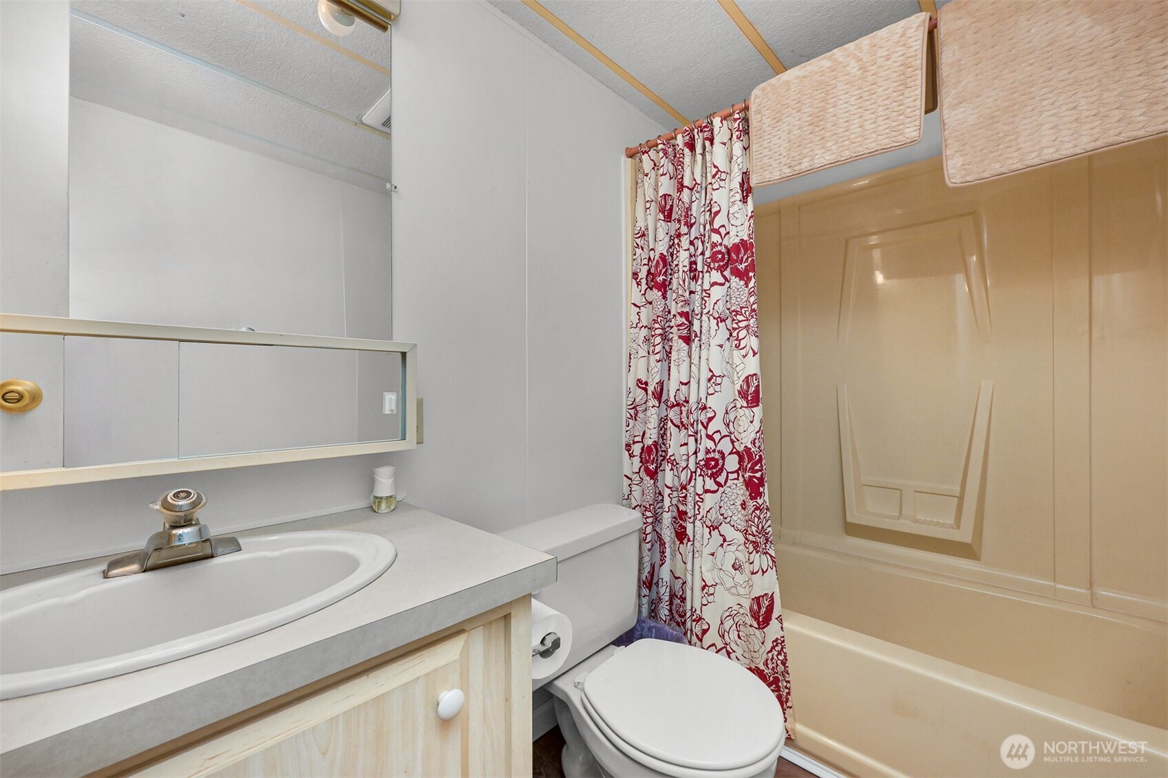 380 East Pole Road, Unit 13 Lynden, WA 98264 - Photo 20 of 30
