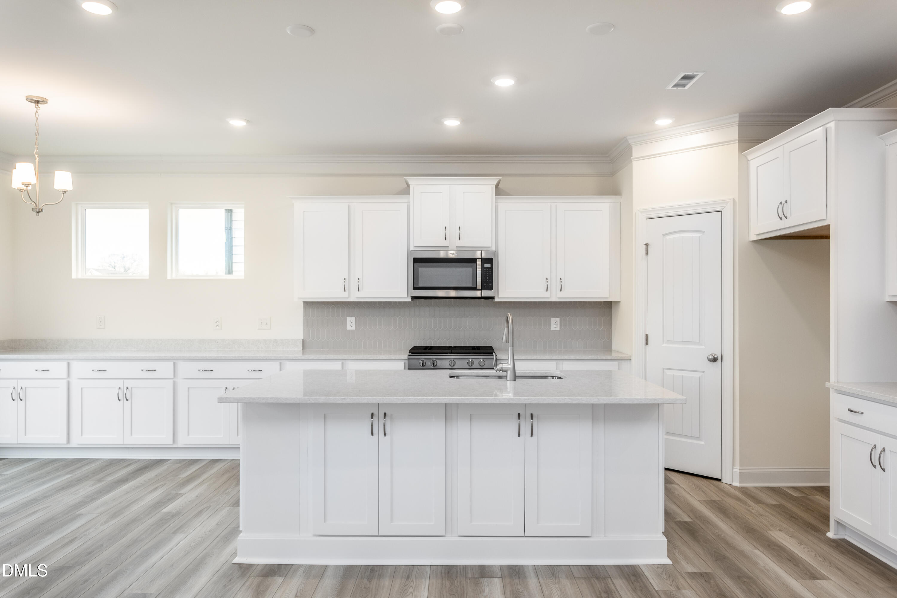 27 Steppe Way Garner, NC 27529 - Photo 8 of 42 Kitchen