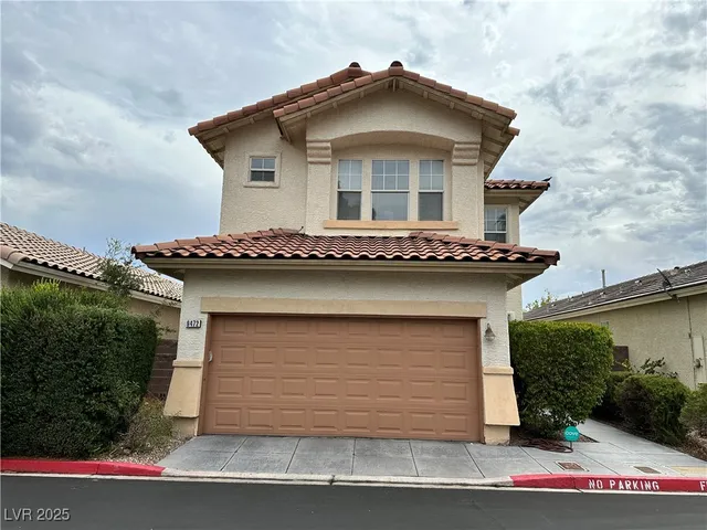 $2,050 | 9472 Canalino Drive, Las Vegas, NV 89134
