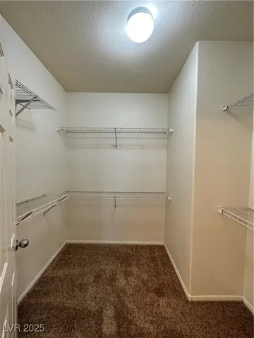 $2,050 | 9472 Canalino Drive, Las Vegas, NV 89134