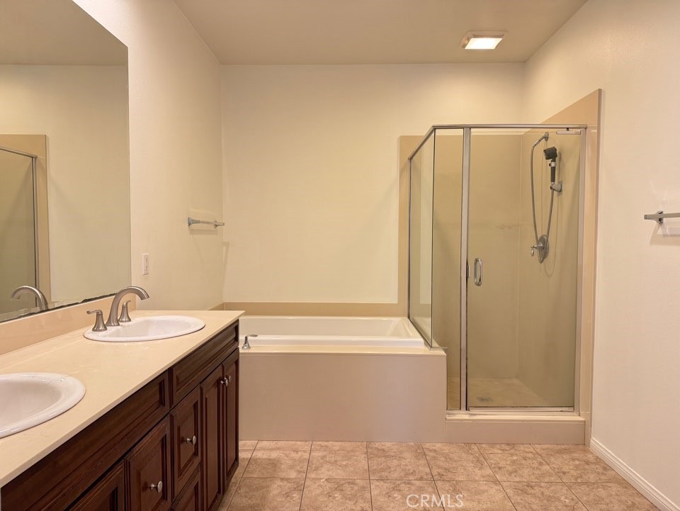 65 Distant Star Irvine, CA 92618 - Photo 14 of 19