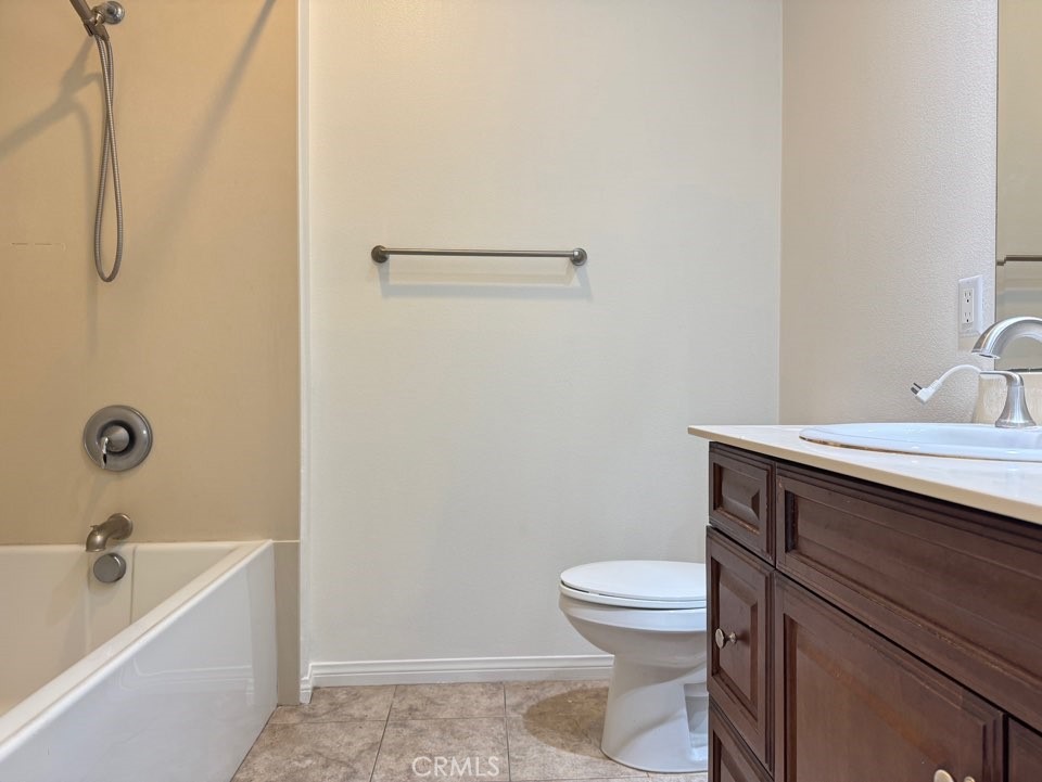 65 Distant Star Irvine, CA 92618 - Photo 17 of 19