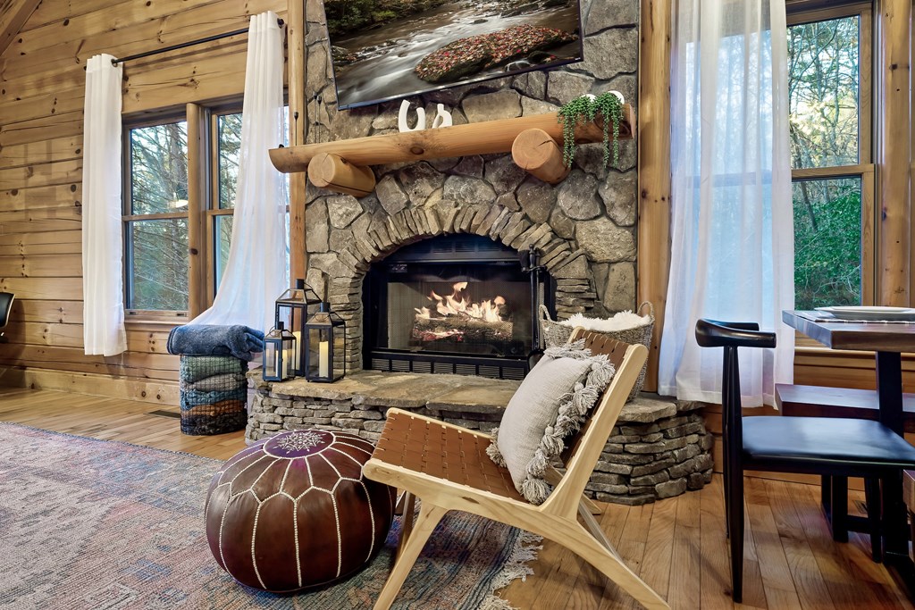 239 Earnest Alta Circle Blue Ridge, GA 30513 - Photo 15 of 55