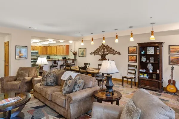 $1,475,000 | 135 San Joaquin Road, Unit 213, Mountain Village, CO 81435