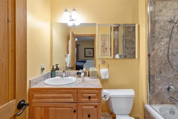 $1,475,000 | 135 San Joaquin Road, Unit 213, Mountain Village, CO 81435