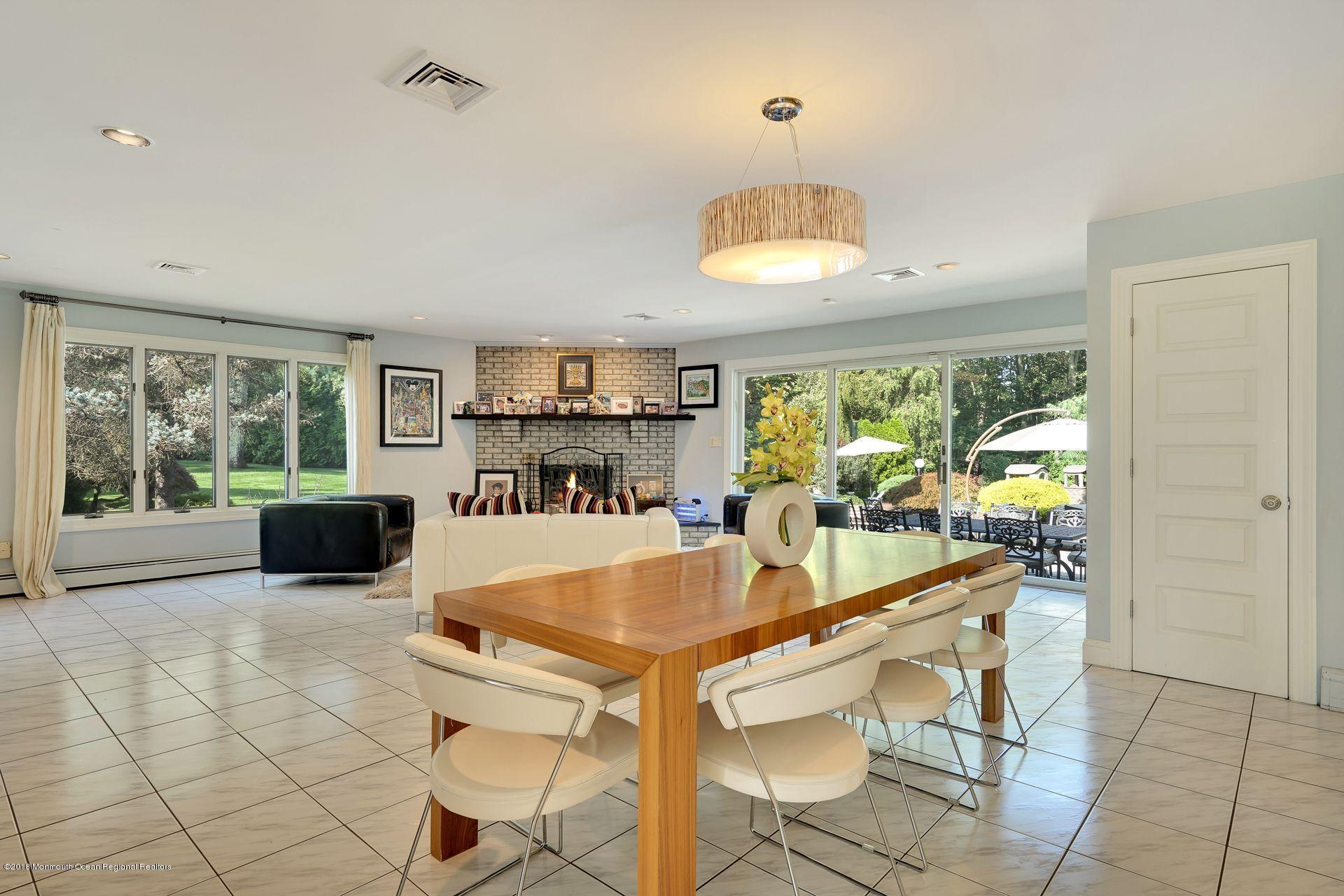 103 Buckley Road Marlboro, NJ 07746 - Photo 11 of 36 23