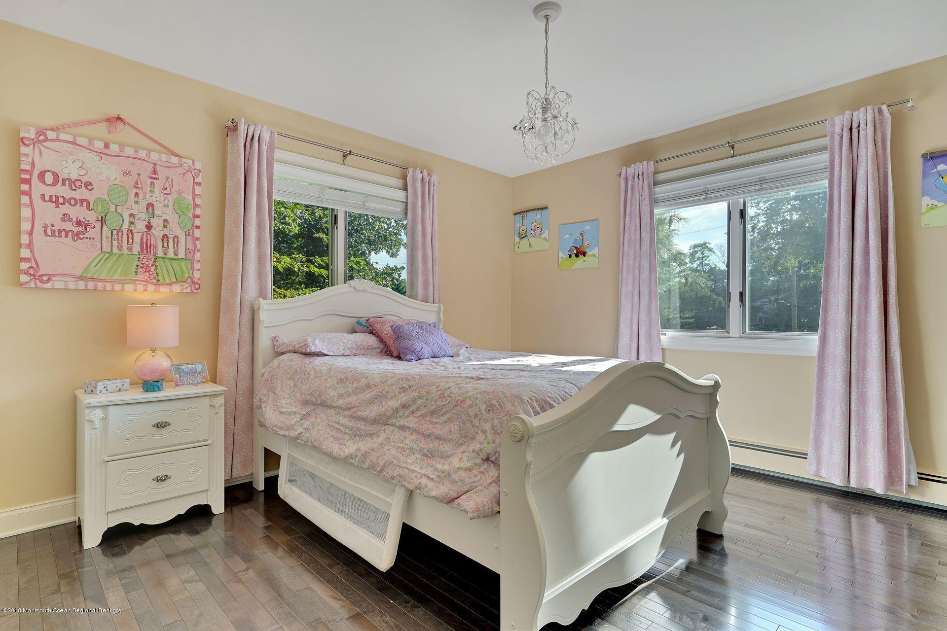 103 Buckley Road Marlboro, NJ 07746 - Photo 20 of 36 41