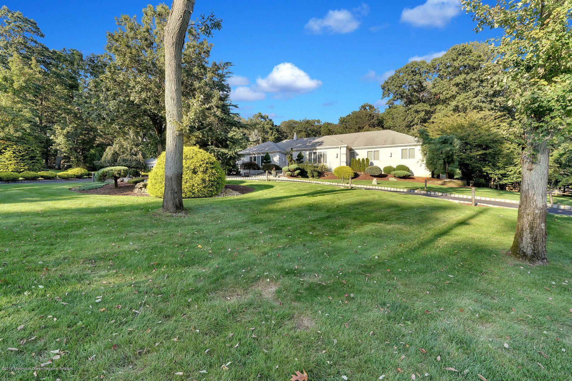 103 Buckley Road Marlboro, NJ 07746 - Photo 3 of 36 4