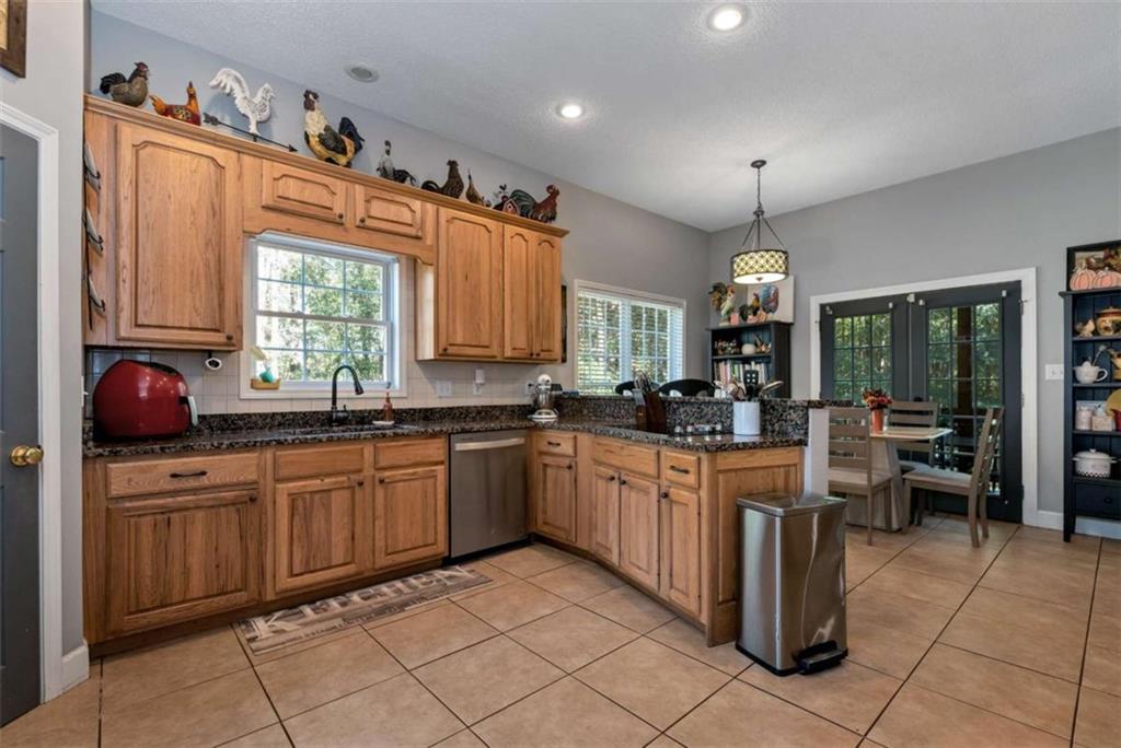 51 Howiington Road Jefferson, GA 30549 - Photo 14 of 81