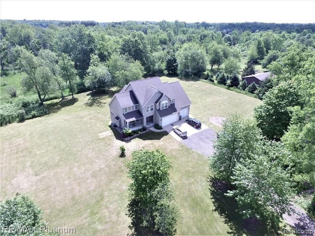 4501 Bentley Lake Road Howell, MI 48843 - Photo 37 of 40 DJI_0065.JPG