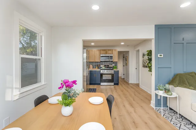 $339,000 | 7040 West 114th Street, Worth, IL 60482