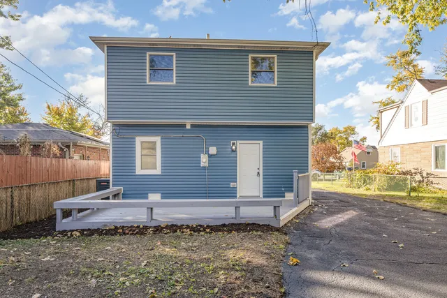 $339,000 | 7040 West 114th Street, Worth, IL 60482