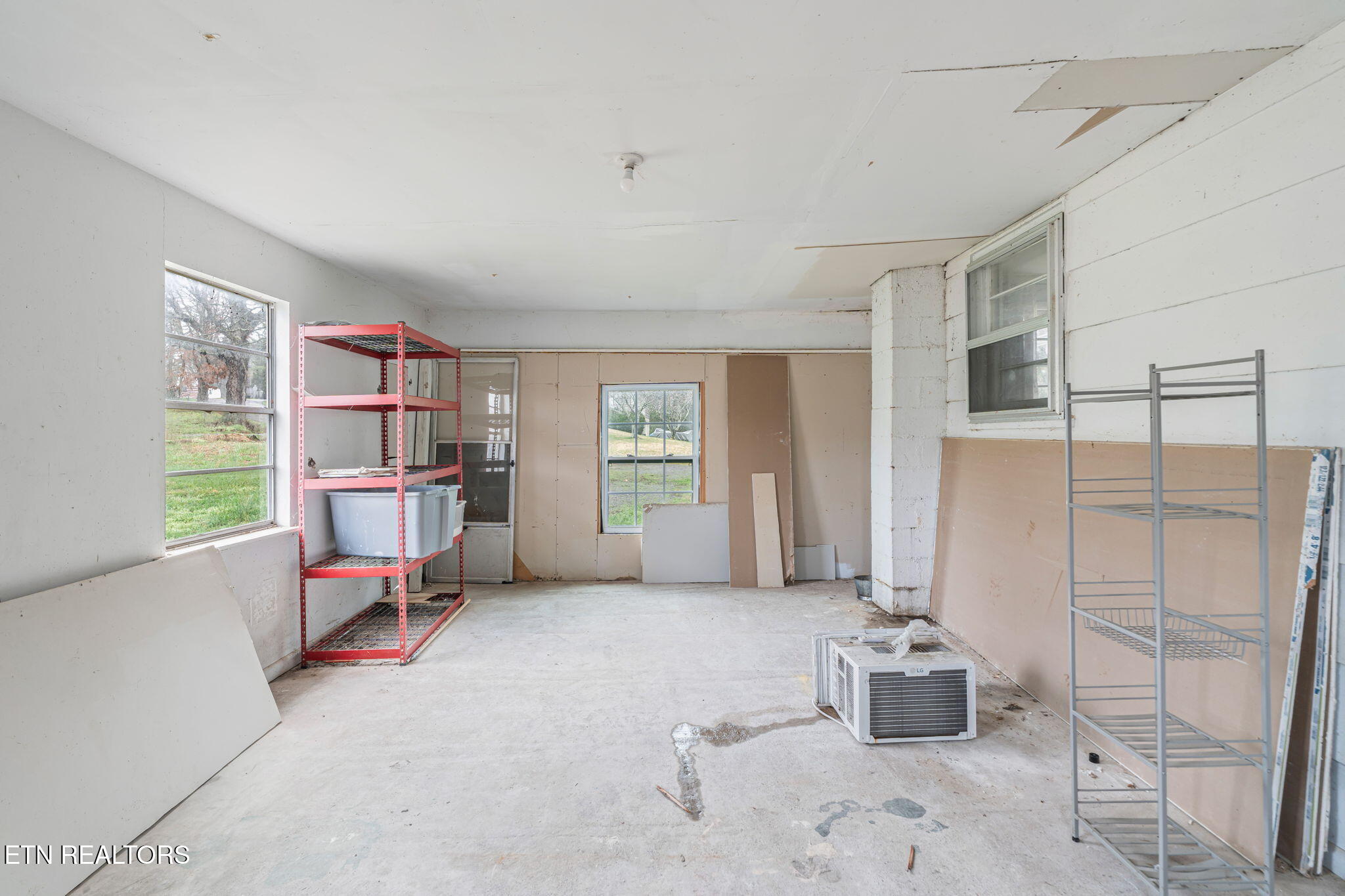 6430 Simpson Road Loudon, TN 37774 - Photo 23 of 36 22-web-or-mls-6430 Simpson Road-17