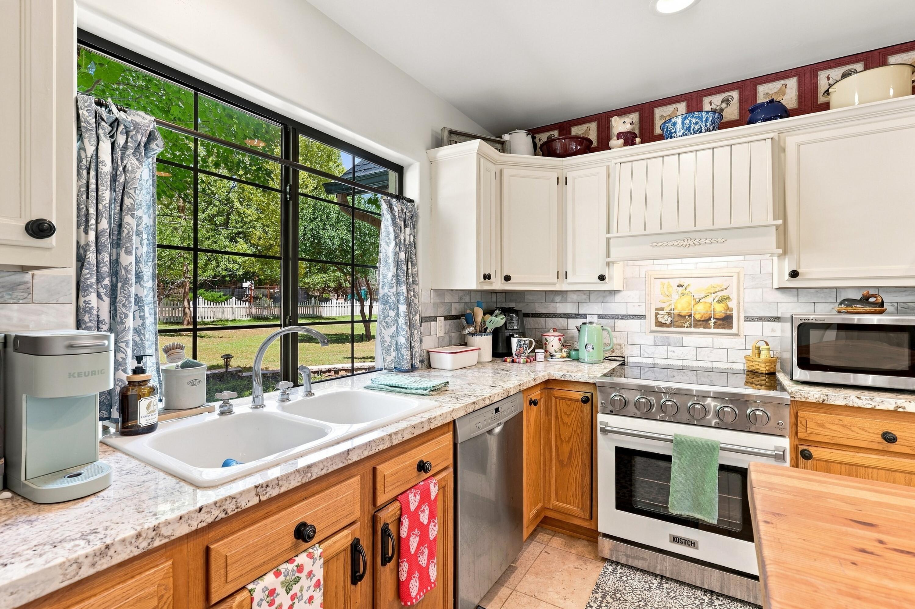 9285 Juniper Road Strawberry, AZ 85544 - Photo 10 of 79 Gallery Image 10