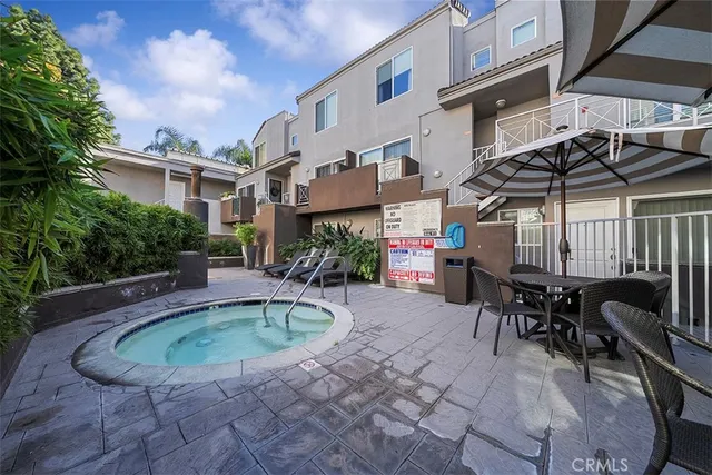$539,900 | 355 North Maple Street, Unit 245, Burbank, CA 91505