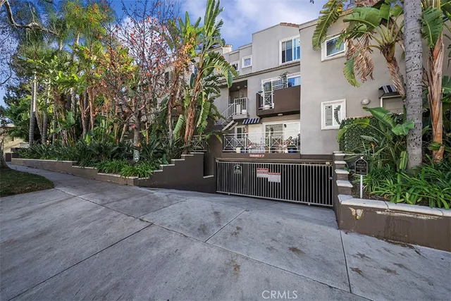 $539,900 | 355 North Maple Street, Unit 245, Burbank, CA 91505