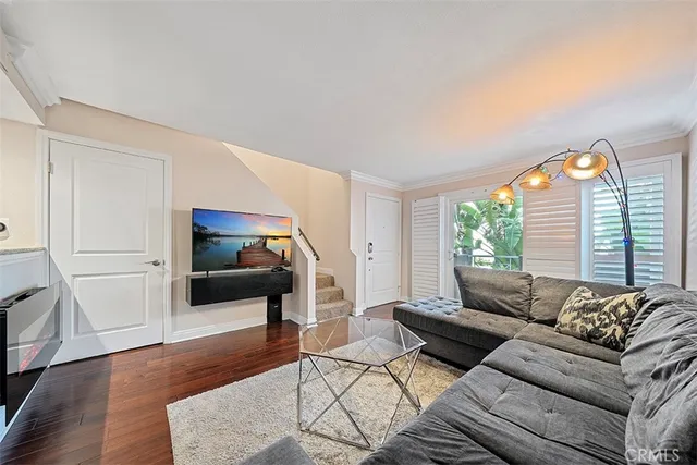 $539,900 | 355 North Maple Street, Unit 245, Burbank, CA 91505