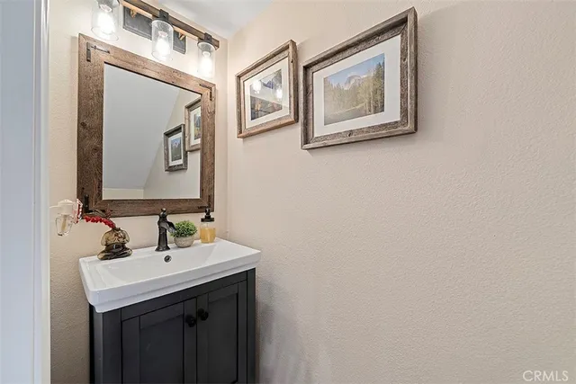 $539,900 | 355 North Maple Street, Unit 245, Burbank, CA 91505