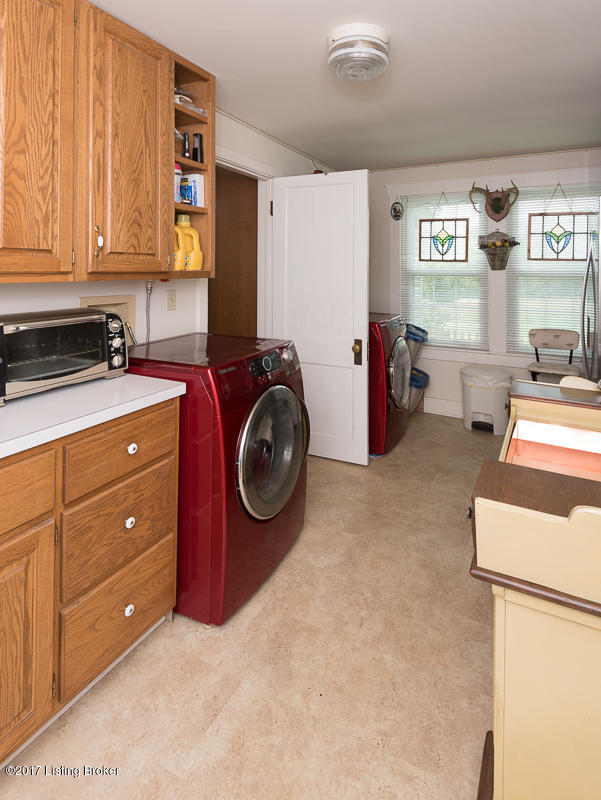 1908 Long Run Road Louisville, KY 40245 - Photo 12 of 37 Laundry room