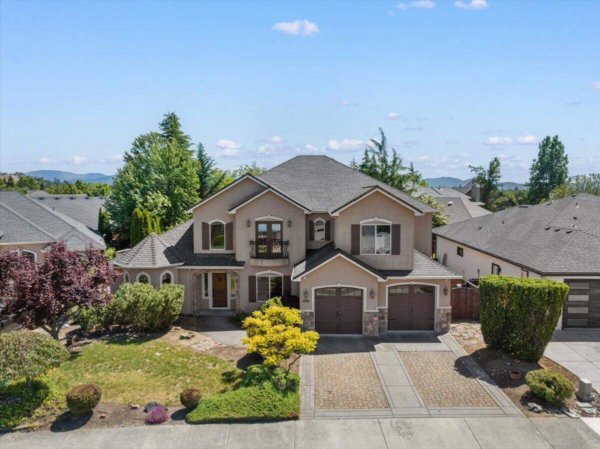 888 Arrowhead Trail Eagle Point, OR 97524 - Photo 33 of 36 45-DJI_0896